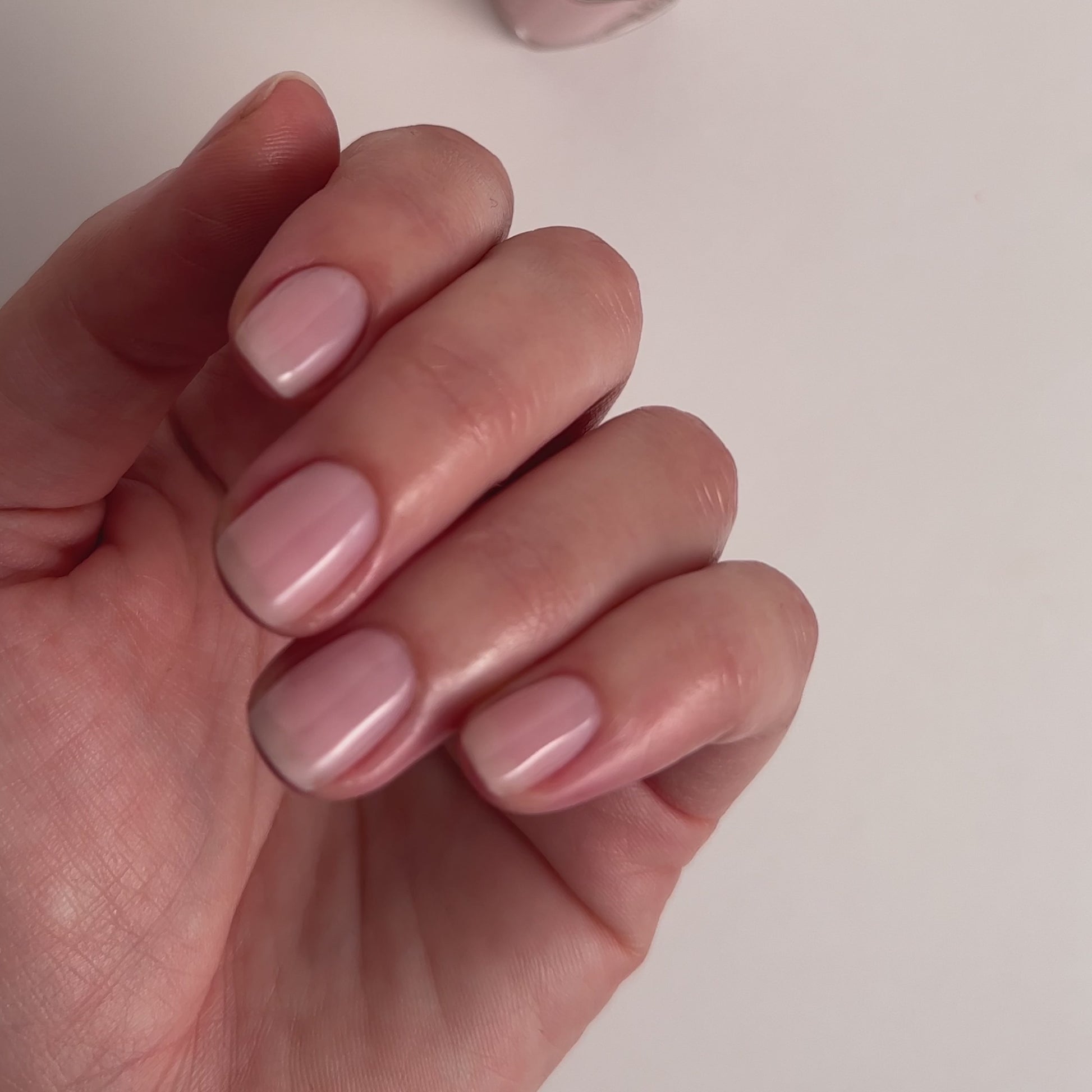 ml Mademoiselle Colour Pink 13 Vibes Nail Polish The 13.5 – Good Essie Baby
