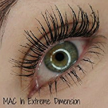 MAC In Extreme Dimension 3D Mascara Black.
